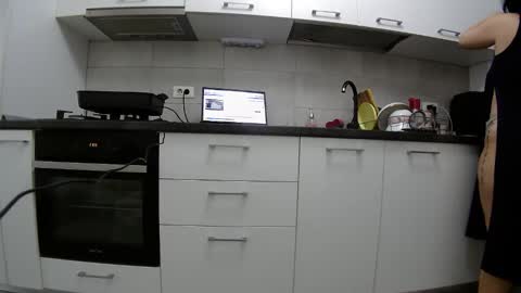           online show from 11-27-25, 06:26