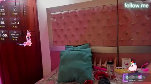  emmili  online show from 02-10-26, 11:47