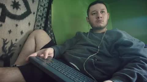sweet_guy36 online show from 10-19-25, 02:18