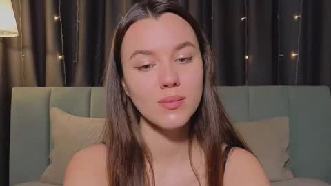 Im Mia.LOVELY PATTERNS 100  120  160  200 my toy buzzes from 2 tip online show from 03-23-26, 04:49