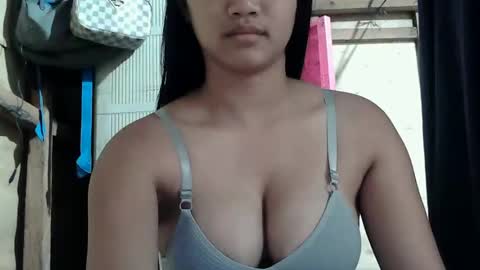 Snapshot of sweet_hazel25 chatting on 02-07-26, 10:57 Hazel online show from 02-07-26, 10:57