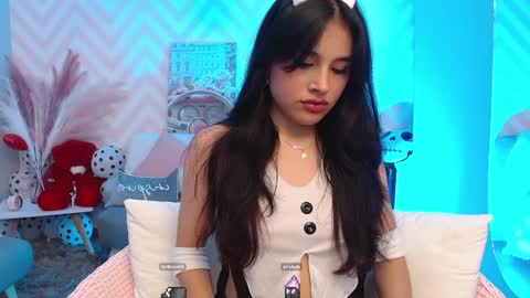 Snapshot of sweet_kaalisa chatting on 01-07-25, 07:06 KAALISA online show from 01-07-25, 07:06