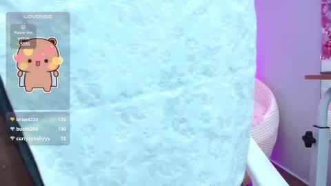 Snapshot of sweet_kaalisa chatting on 02-17-25, 04:15 KAALISA online show from 02-17-25, 04:15