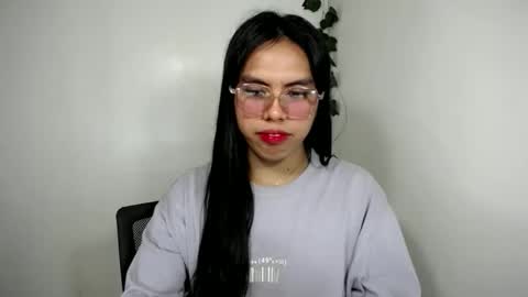 sweet_kyline69 online show from 11-23-25, 06:24