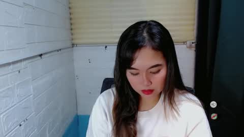 LAIKA online show from 01-15-25, 02:49