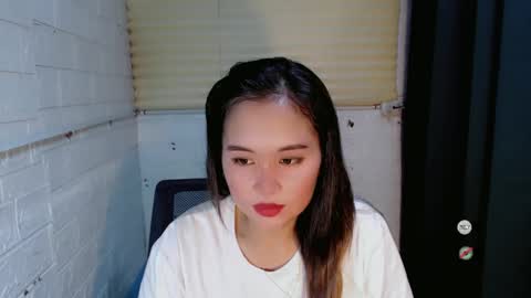 LAIKA online show from 02-03-25, 03:31