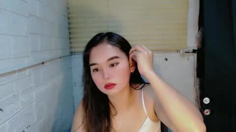 LAIKA online show from 02-05-25, 02:29