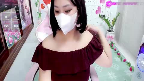Lily online show from 10-06-25, 07:00