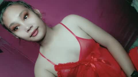 Snapshot of sweet_lover5 chatting on 02-17-25, 10:29 SWEET LOVE online show from 02-17-25, 10:29