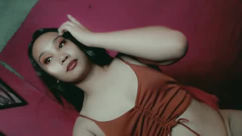 Snapshot of sweet_lover5 chatting on 03-09-25, 05:44 SWEET LOVE online show from 03-09-25, 05:44