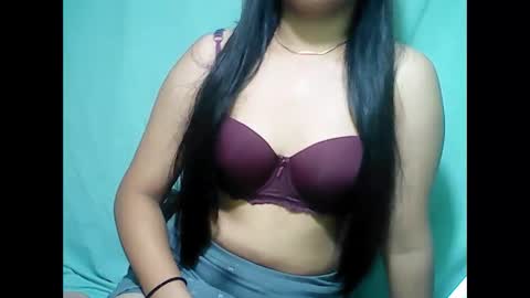 sweet_maria449483 online show from 10-15-25, 07:47