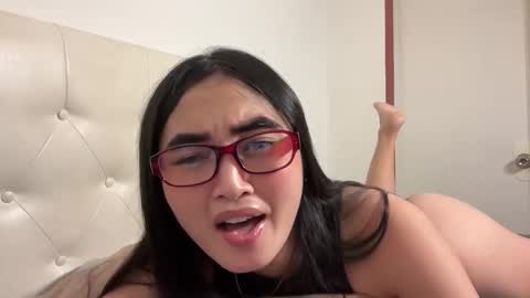 Maria Stella online show from 12-18-25, 07:36