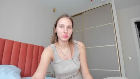 Snapshot of sweet_miss381 chatting on 01-02-25, 06:18 Sofi online show from 01-02-25, 06:18