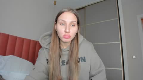 Snapshot of sweet_miss381 chatting on 01-12-25, 08:57 Sofi online show from 01-12-25, 08:57