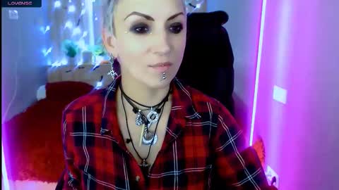 sweet_n_strong online show from 10-30-25, 12:39