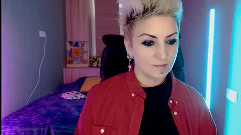 sweet_n_strong online show from 02-15-26, 06:10