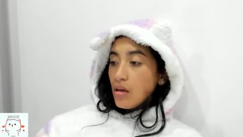 Nhaomy online show from 09-17-25, 03:19