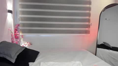 Sweet Obsession online show from 10-16-25, 07:59