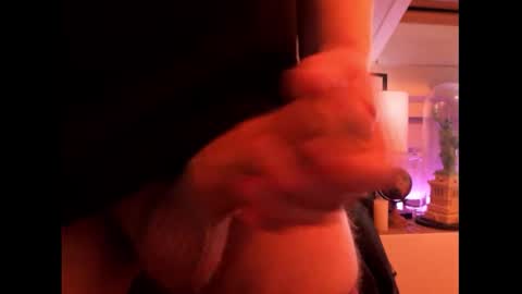 Snapshot of sweet_potato2 chatting on 10-21-25, 07:03 Sweet potato2 online show from 10-21-25, 07:03