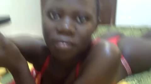 Snapshot of sweet_sharon01 chatting on 10-21-25, 10:38 Sharon online show from 10-21-25, 10:38