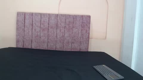 sweet_sofi20 online show from 04-02-26, 02:04