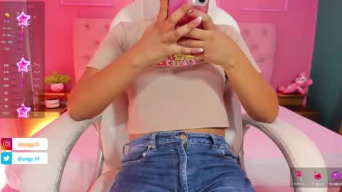 Yeileen online show from 01-17-25, 04:57