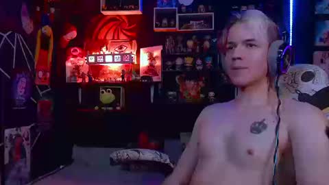 Snapshot of sweet_steve chatting on 09-19-25, 04:36 Matt online show from 09-19-25, 04:36