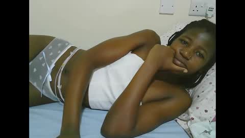 Tatty online show from 02-22-25, 01:44