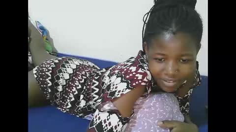 Tatty online show from 10-20-25, 06:47