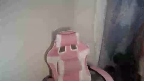 Trisha online show from 12-19-25, 08:49