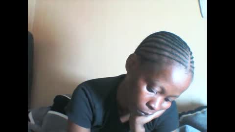 LIANAH online show from 11-16-25, 08:03