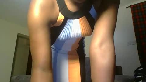 Snapshot of sweetass_02 chatting on 01-14-25, 10:23 bianca online show from 01-14-25, 10:23
