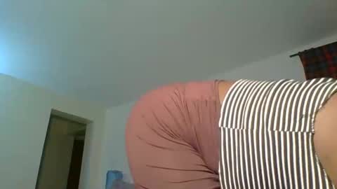 Snapshot of sweetass_02 chatting on 03-04-25, 01:34 bianca online show from 03-04-25, 01:34