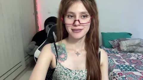 Snapshot of sweetaura0_0 chatting on 02-26-26, 11:04 SweetAura0 0 online show from 02-26-26, 11:04