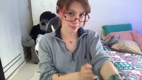 Snapshot of sweetaura0_0 chatting on 02-28-26, 05:14 SweetAura0 0 online show from 02-28-26, 05:14