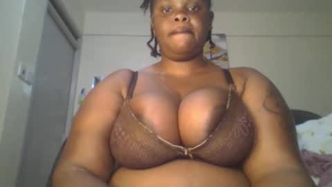 Snapshot of sweetbaby46 chatting on 11-04-25, 03:27 sweetbaby46 online show from 11-04-25, 03:27