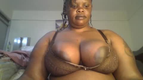 Snapshot of sweetbaby46 chatting on 11-24-25, 03:28 sweetbaby46 online show from 11-24-25, 03:28