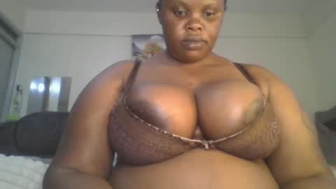 Snapshot of sweetbaby46 chatting on 12-14-25, 01:05 sweetbaby46 online show from 12-14-25, 01:05