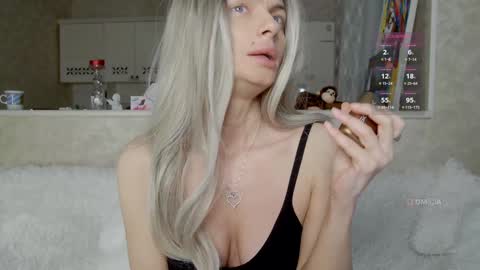 sweetbabyxx2021 online show from 12-10-24, 11:11