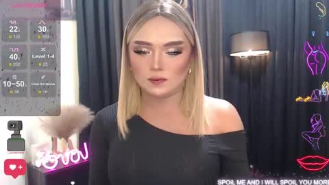 Snapshot of sweetbella118 chatting on 02-01-25, 08:18 bella online show from 02-01-25, 08:18