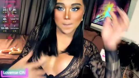 bella online show from 12-01-25, 03:06