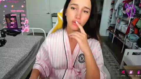 Anna online show from 09-12-25, 06:41