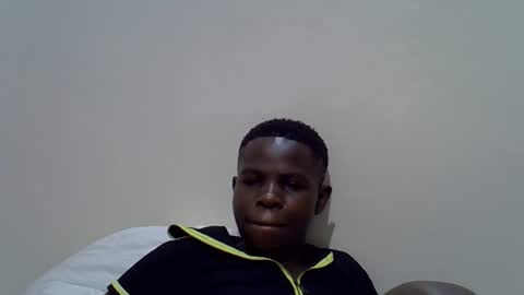 sweetcammilla online show from 10-17-25, 06:43