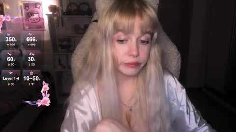 Lisa online show from 02-18-25, 06:26