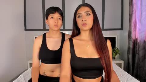 Eva Short hair girl  - Victoria Long red hair online show from 11-10-25, 08:19