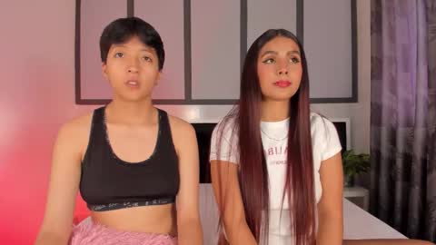 Eva Short hair girl  - Victoria Long red hair online show from 12-03-25, 09:35