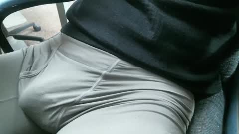 Stick around its a grower online show from 01-31-25, 01:23