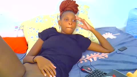 sweetebony123 online show from 10-23-25, 08:24