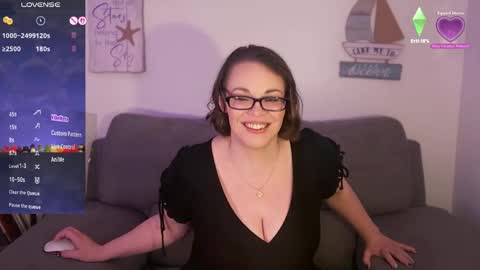 Snapshot of sweeteileen887 chatting on 09-20-25, 06:36 Eileen online show from 09-20-25, 06:36