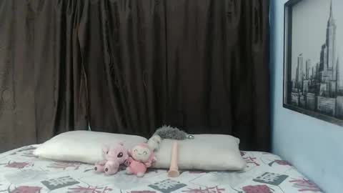 sweetevil19 online show from 02-13-25, 03:07